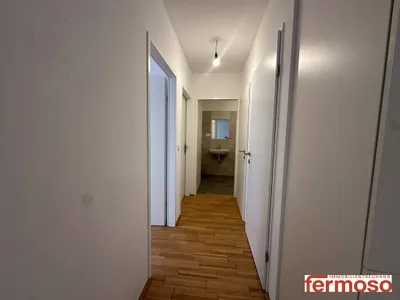 Moderne 3-Zimmer Wohnung mit Balkon und Einbauküche in 1200 Wien zu mieten! – Bild 2