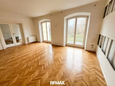 5-Zimmer-Haus kaufen in Neunkirchen – 141 m², € 293.000 – Bild 2 von 19