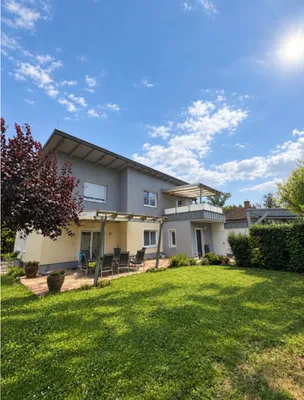 Haus kaufen in Wiener Neustadt Land – 190 m², € 690.000