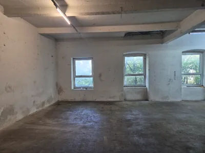 Gewerbeimmobilie mieten in Bruck an der Leitha – 117 m², € 461 – Bild 2 von 5