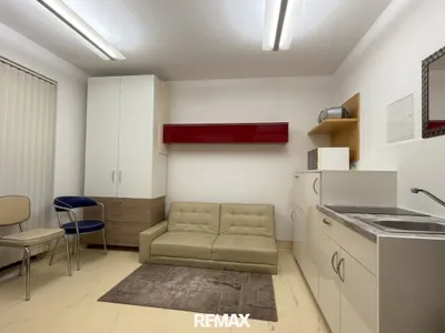 8-Zimmer-Gewerbeimmobilie mieten in Wien – 172 m², € 4.354 – Bild 11 von 15