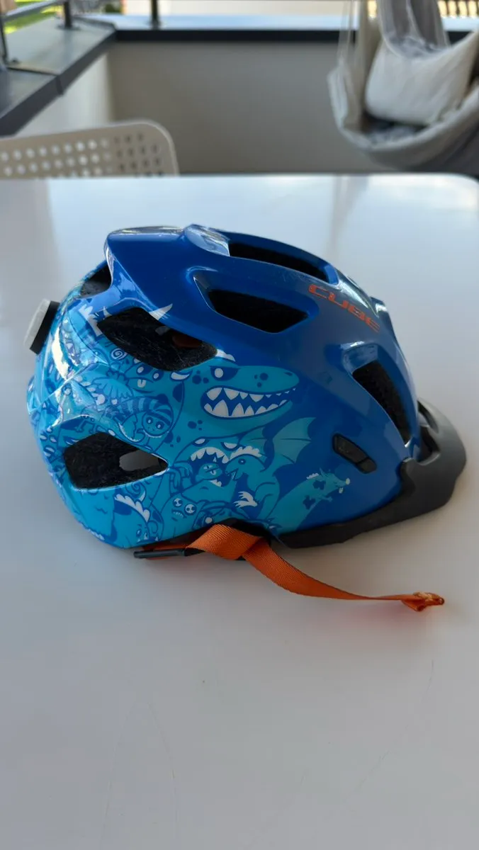 fahrradhelm 49 cm PUKY Sparky Junior Helmet | Kinder mit Rücklicht | Kinderhelm 3 Jahre + (49–53 cm) | Leichter Helm Kinder mit Magnet-Fidlock® Verschluss Fischer Cita 4.2i Stil:Hochstufig Liv Amit E+1, Damen-Trekking-Elektrofahrrad,