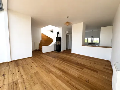 Exklusive 4-Zimmer-Penthousewohnung mit 112 m² Wohnfläche & 77 m² Dachterrasse in 1160 Wien