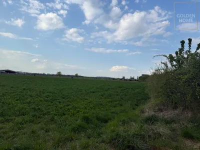 Grundstück kaufen in Baden – 20 501 m², € 620.000 – Bild 2 von 2