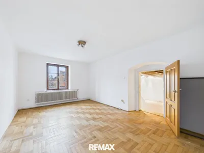 10-Zimmer-Haus kaufen in Eisenstadt - Umgebung – 254 m², € 635.000 – Bild 8 von 18