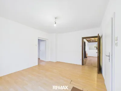 10-Zimmer-Haus kaufen in Eisenstadt - Umgebung – 254 m², € 635.000 – Bild 7 von 18