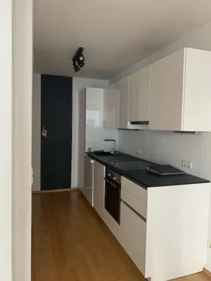 2-Zimmer-Wohnung mieten in Wien – 70 m², € 1.280 – Bild 2 von 8