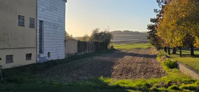 Grundstück kaufen in Korneuburg – 880 m², € 350.000 – Bild 2 von 2