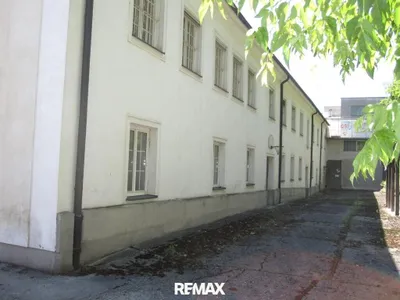 Gewerbeimmobilie mieten in Linz Land – 230 m² – Bild 2 von 4