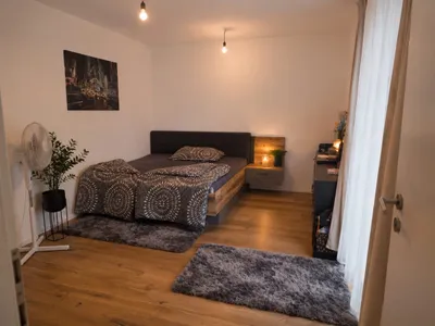 2-Zimmer-Wohnung mieten in Baden – 91 m², € 1.049 – Bild 5 von 8