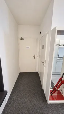 2-Zimmer-Gewerbeimmobilie mieten in Linz – 52 m², € 1.250 – Bild 13 von 16
