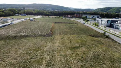 Immobilie kaufen in Baden – 2 600 m², € 560.000 – Bild 4 von 7