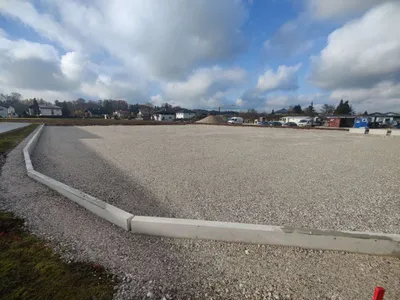 Immobilie mieten in Gmunden – 2 200 m² – Bild 2 von 8