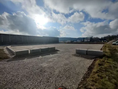 Immobilie mieten in Gmunden – 2 200 m² – Bild 3 von 8