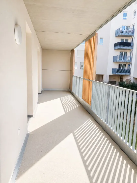 3-Zimmer-Erstbezug mit 21,6 m² Balkon, Küche & Tiefgarage - Stadt trifft Natur - Visning 2