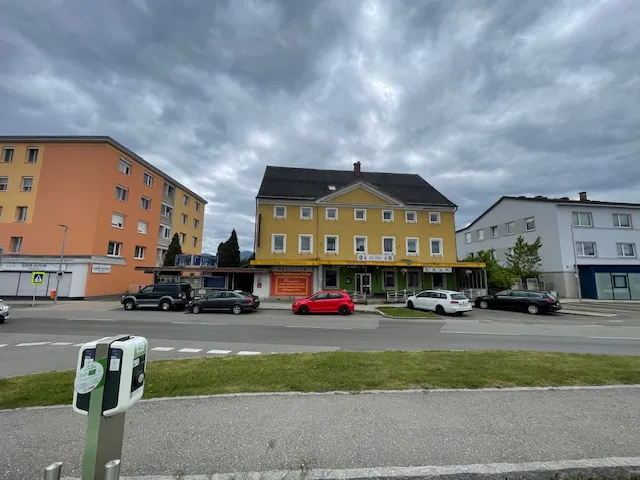 8740 Zeltweg - Baugrundstück ca. 3000m², 9 Garagen und Zinshaus ca. 1000 m²