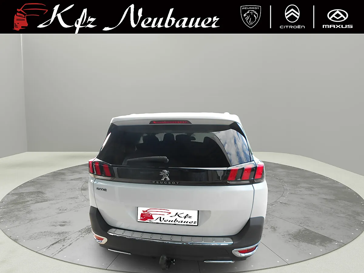Peugeot 5008 1.2 PureTech 130 Allure – Bild 5