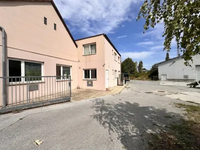 Gewerbeimmobilie kaufen in Neunkirchen – 1 372 m², € 2.495.000 – Bild 11 von 14