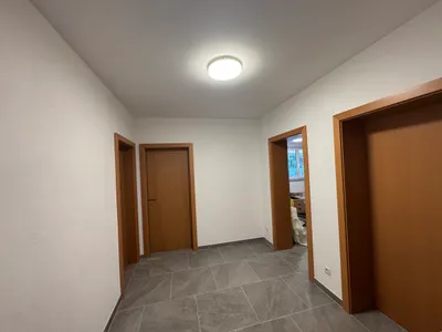 3-Zimmer-Gewerbeimmobilie mieten in Sankt Pölten – 83 m², € 1.100 – Bild 9 von 9
