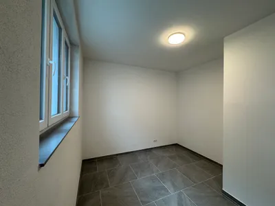 3-Zimmer-Gewerbeimmobilie mieten in Sankt Pölten – 83 m², € 1.100 – Bild 8 von 9