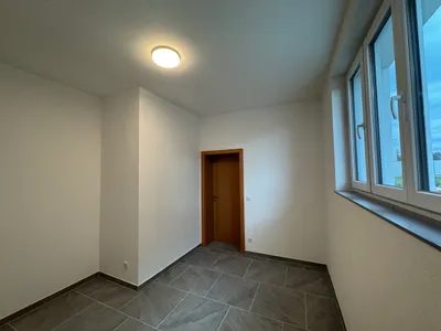 3-Zimmer-Gewerbeimmobilie mieten in Sankt Pölten – 83 m², € 1.100 – Bild 7 von 9