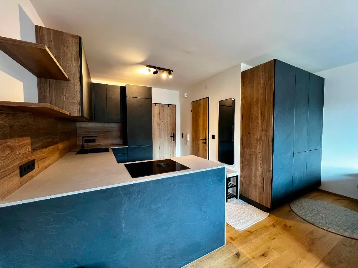 Stilvolle Designer-Garçonniere mit Balkon in Salzburg-Parsch – pohled 2
