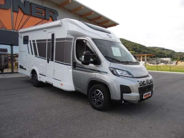 Carado T328 mit Einzelbetten und G...