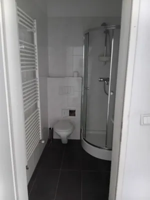 2-Zimmer-Wohnung mieten in Wien – 10 m², € 350 – Bild 3 von 3