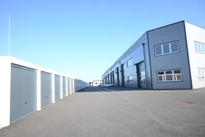 Gewerbeimmobilie mieten in Steyr-Land – 119 m², € 1.345 – Bild 2 von 3