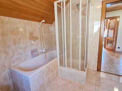 6-Zimmer-Haus kaufen in Klagenfurt Land – 126 m², € 398.000 – Bild 27 von 45