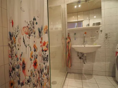 3-Zimmer-Wohnung kaufen in Baden – 78,97 m², € 220.000 – Bild 18 von 21