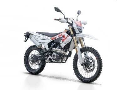 QJ Motor COV 125X mit bis zu € 500,- Führerscheinneuling...