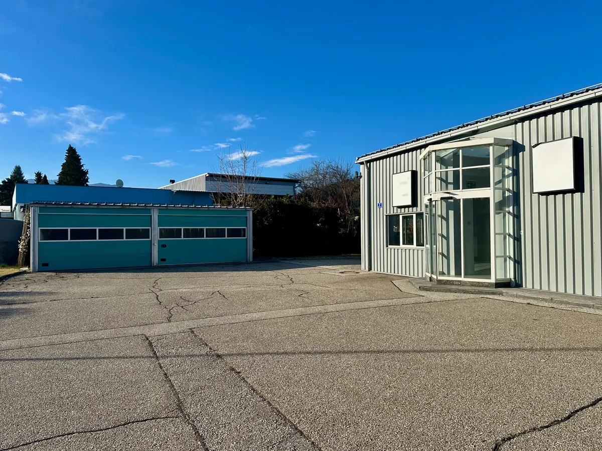 Gepflegte Gewerbehalle mit Büroräumen in Viktring - Ansicht 3