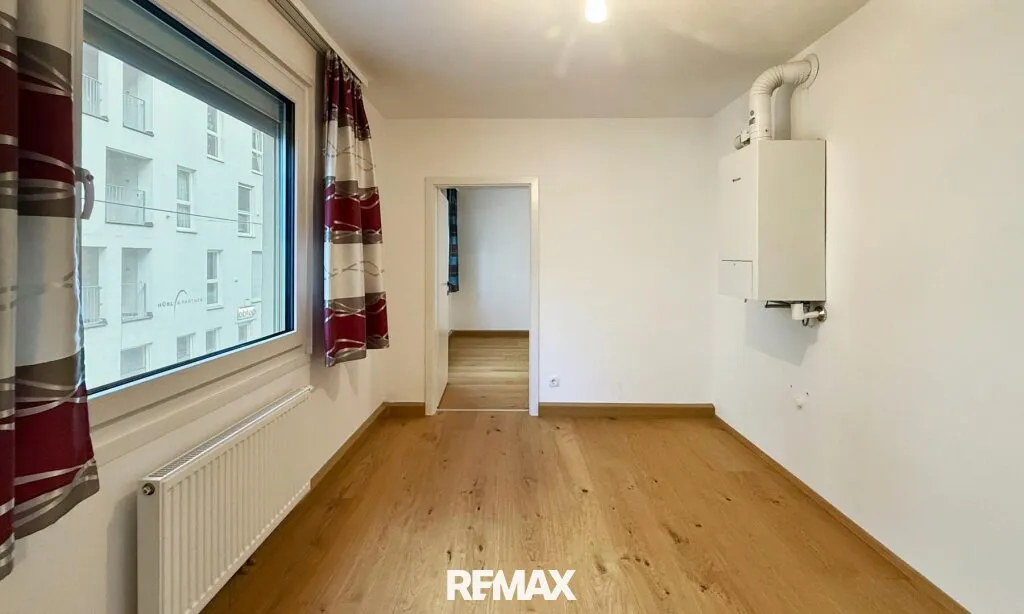 Top sanierte 2 Zimmer Wohnoase Nähe Westbahnhof und Mariahilferstraße zum Wohnen oder vermieten – pohled 2