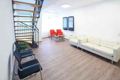 Gewerbeimmobilie mieten in Mödling – 124 m², € 11 – Bild 9 von 9