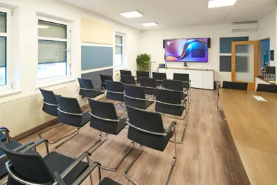Gewerbeimmobilie mieten in Mödling – 124 m², € 11 – Bild 5 von 9