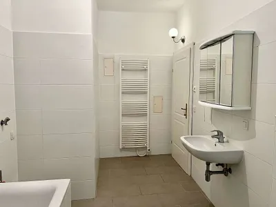 2-Zimmer-Wohnung mieten in Neunkirchen – 64 m², € 740 – Bild 16 von 16