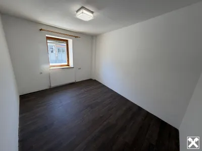 11-Zimmer-Haus kaufen in Baden – 600 m², € 489.000 – Bild 14 von 26
