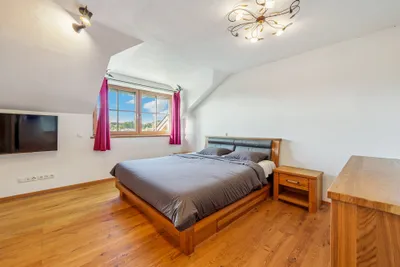 7-Zimmer-Haus kaufen in Braunau am Inn – 225 m², € 799.950 – Bild 4 von 9