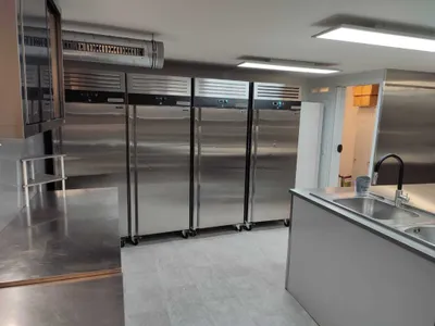 2-Zimmer-Gewerbeimmobilie mieten in Wien – 51 m², € 2.310 – Bild 16 von 30