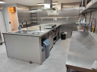 2-Zimmer-Gewerbeimmobilie mieten in Wien – 51 m², € 2.310 – Bild 14 von 30
