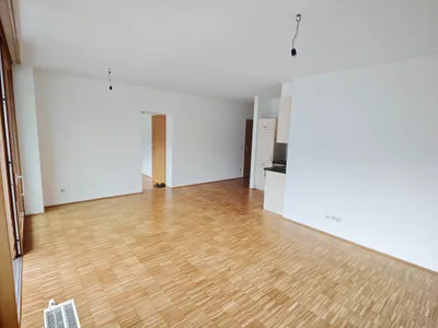 4-Zimmer-Wohnung mieten in Kufstein – 72 m², € 1.133 – Bild 2 von 8