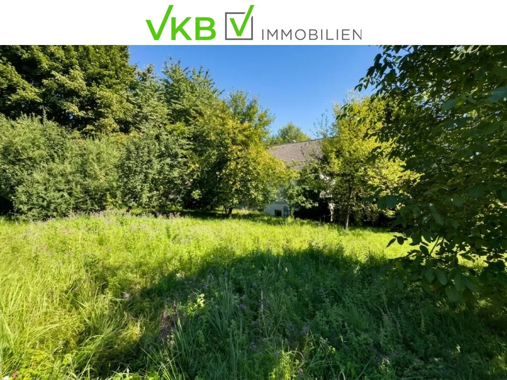 SEEWALCHEN AM ATTERSEE: Exklusives Wohnjuwel mit vielseitigem Arbeitsbereich, Weinkeller & Doppelcarport in begehrter Attersee-Lage - Ansicht 3