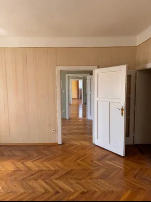6-Zimmer-Wohnung mieten in Horn – 155 m², € 1.190 – Bild 5 von 5
