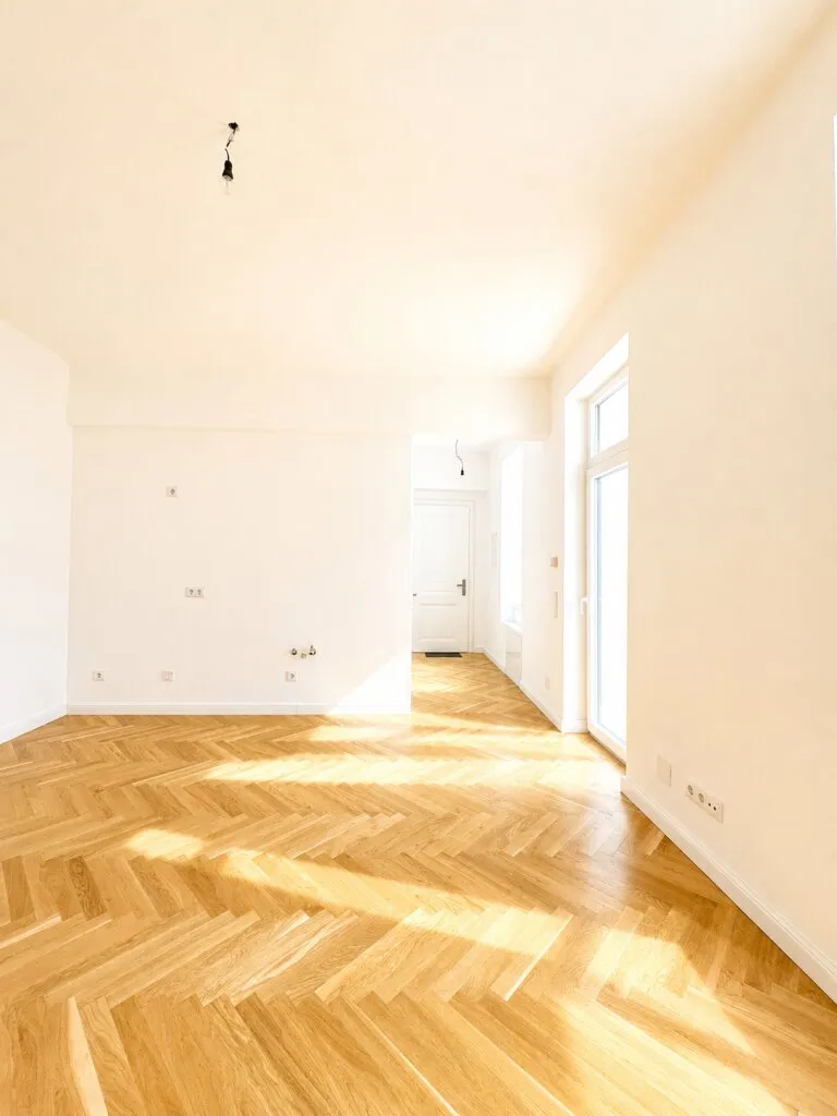 Exklusive Altbau-Terrassenwohnung mit Erstbezugscharakter in Bestlage des 5. Bezirks – pohled 3
