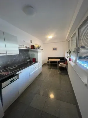 2-Zimmer-Gewerbeimmobilie mieten in Linz – 33 m², € 650 – Bild 6 von 6