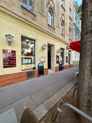 Gewerbeimmobilie mieten in Wien – 252 m², € 2.419
