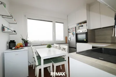 4-Zimmer-Wohnung kaufen in Wels – 89 m², € 210.000 – Bild 2 von 5
