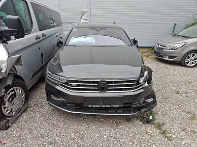 VW Passat Variant Elegance 2,0 SCR TDI DSG