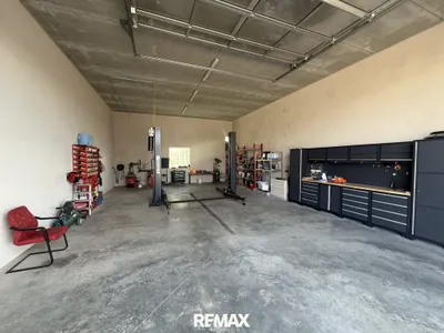 5-Zimmer-Gewerbeimmobilie mieten in Neusiedl am See – 214 m², € 3.240 – Bild 12 von 14